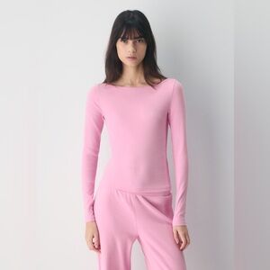 Aritzia HomeStretch Rib Airwave Boatneck Longsleeve in Morganite Pink